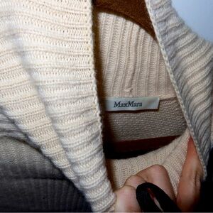 MaxMara Luxury Ribbed Turtleneck Sweater- Timeless Cream - Italian Craftsmanship